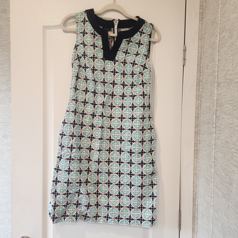 Talbots V-Neck Sleeveless Dress Size 4 Euc